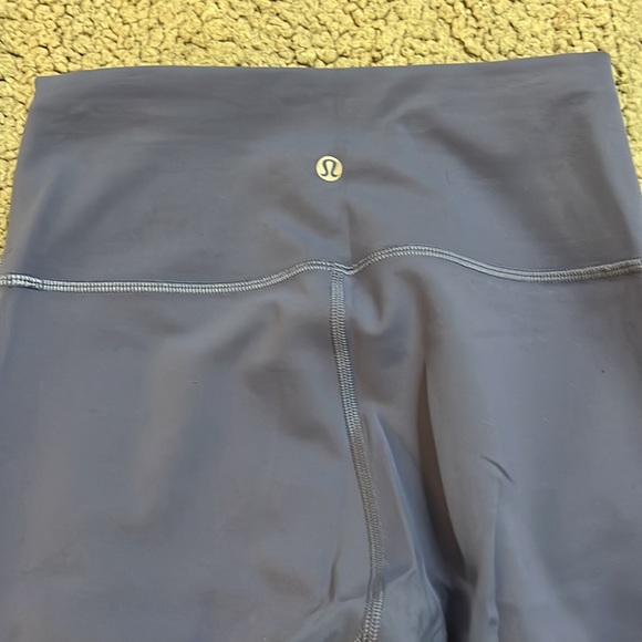 Lululemon Wunder Trains in Water Drop - Picture 2 of 3